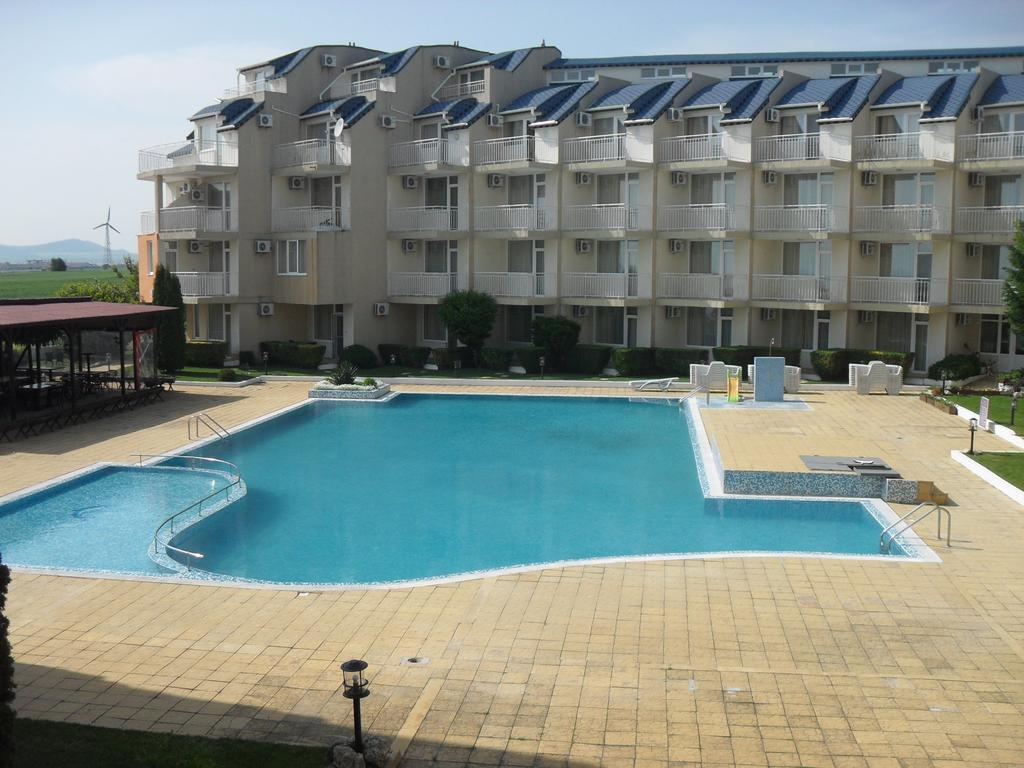 Apartment Rutland Ravda Exterior photo
